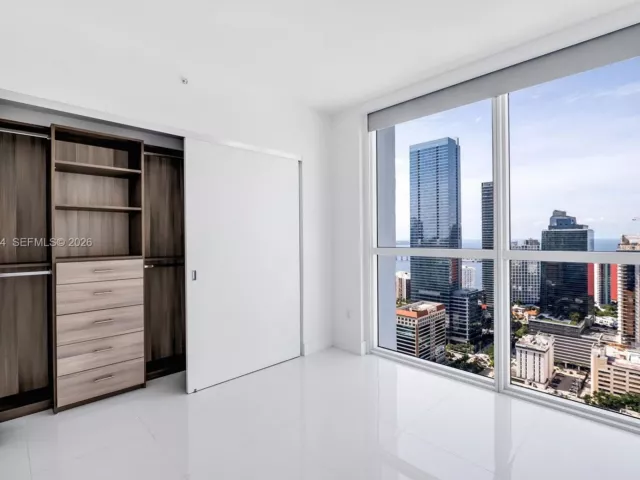 4-bedroom condo for sale in Miami - 1080 Brickell Ave 3900-3901 - MondialRealty