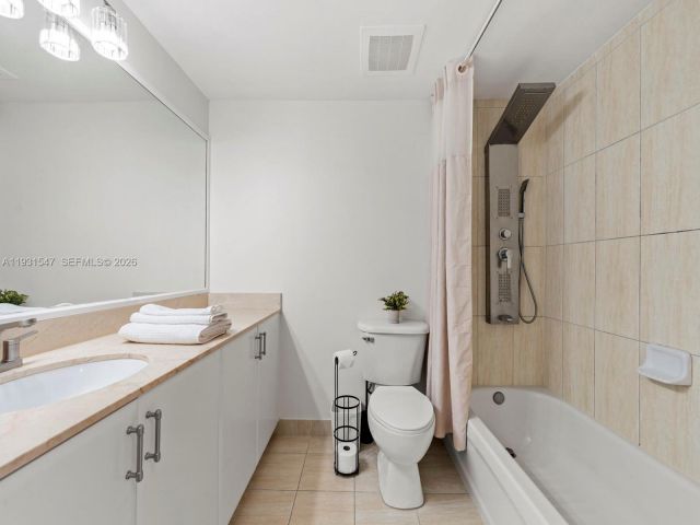 condo for sale in Miami - 1750 N Bayshore Dr 5208 - MondialRealty