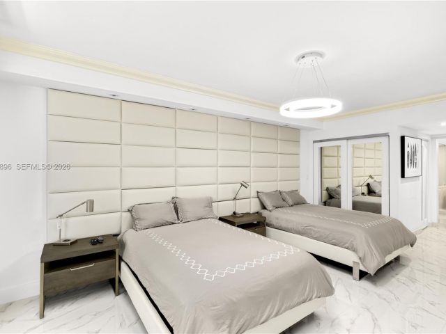 Apartment for sale  Unit #806 - photo 7019100