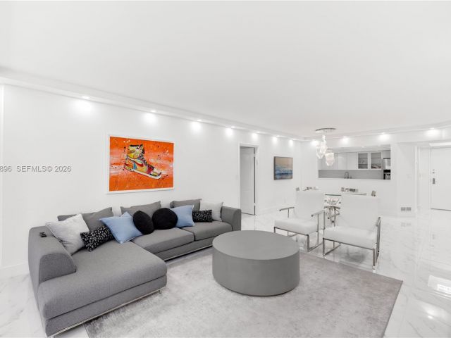 Apartment for sale  Unit #806 - photo 7019105