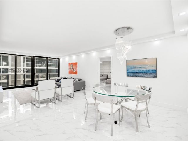 Apartment for sale  Unit #806 - photo 7019115