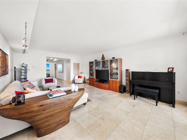 Apartment for sale  Unit #804 - photo 7191757