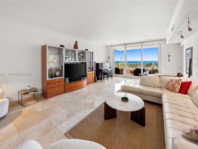 Apartment for sale  Unit #804 - photo 7191761