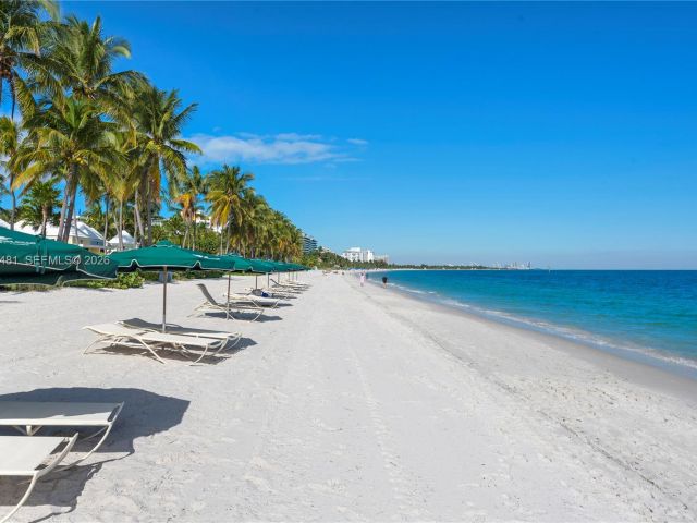 Apartment for sale  Unit #804 - photo 7191772