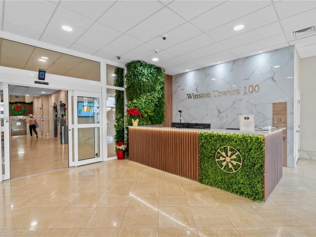 condo for sale in Sunny Isles Beach - 250 174th St 1510 - MondialRealty