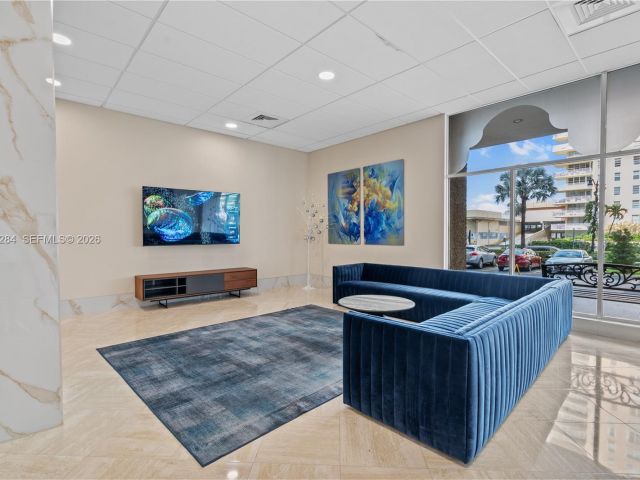 condo for sale in Sunny Isles Beach - 250 174th St 1510 - MondialRealty