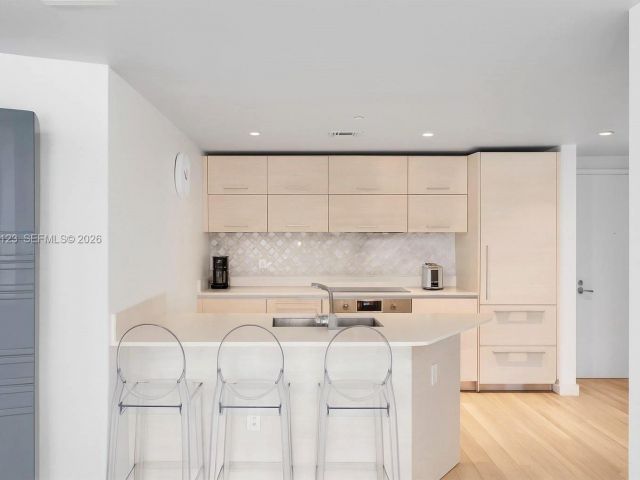 Apartment for sale  Unit #3709 - photo 7535715