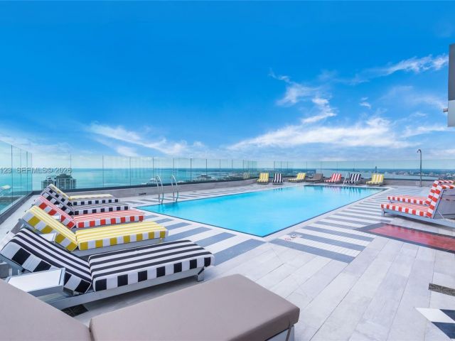 Apartment for sale  Unit #3709 - photo 7535725