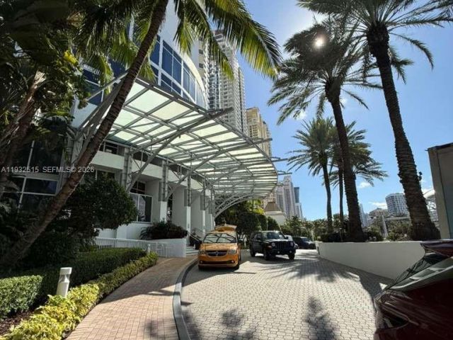 Apartment for sale  Unit #1006 - photo 7445038