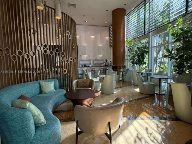 Apartment for sale  Unit #1006 - photo 7445041