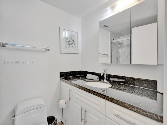 Apartment for sale  Unit #520 - photo 7447357