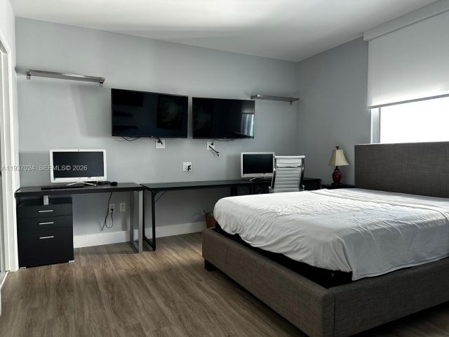 Apartment for sale  Unit #3307 - photo 7023444