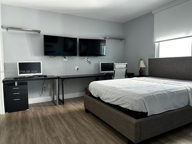 Apartment for sale  Unit #3307 - photo 7023448