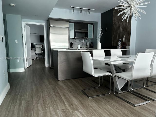 Apartment for sale  Unit #3307 - photo 7023451