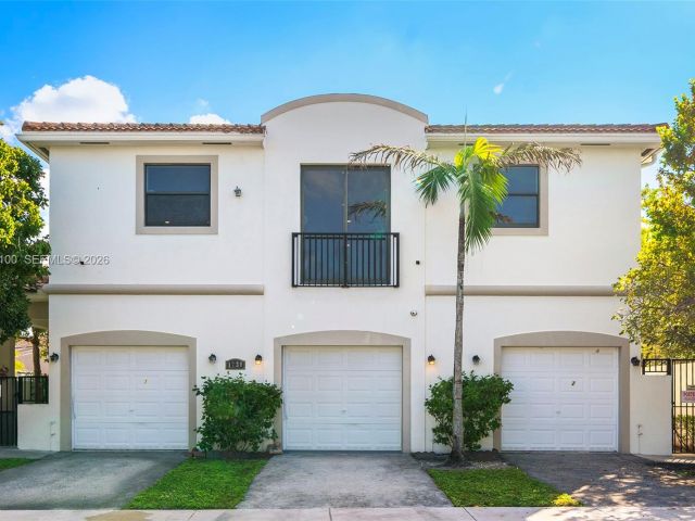 Home for rent at 1730 Thomas St 3 - photo 7474249