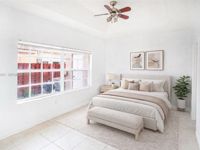 3-bedroom home for rent in Miami - 16222 SW 102nd Ter 0 - MondialRealty