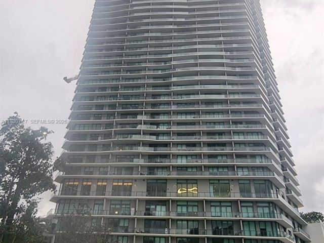 Apartment for sale  Unit #3601 - photo 7025307