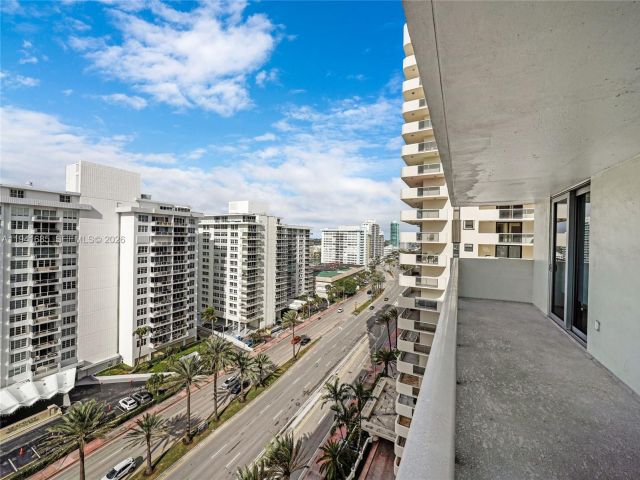 Apartment for sale  Unit #1415 - photo 7110651