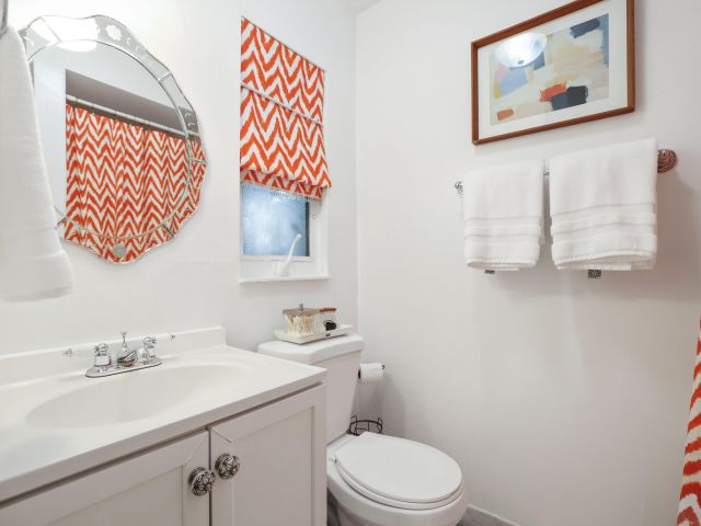 4-bedroom home for rent in West Palm Beach - 325 Greymon Drive - MondialRealty