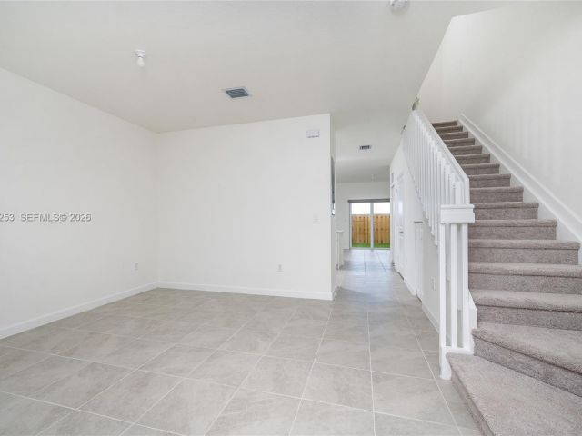 3-bedroom home for rent in Homestead - 2747 SE 26th Rd 2747 - MondialRealty