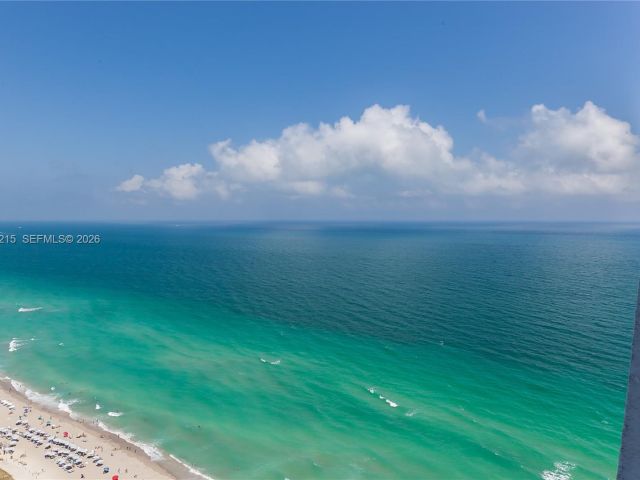 Apartment for rent  Unit #2110 - photo 7025727