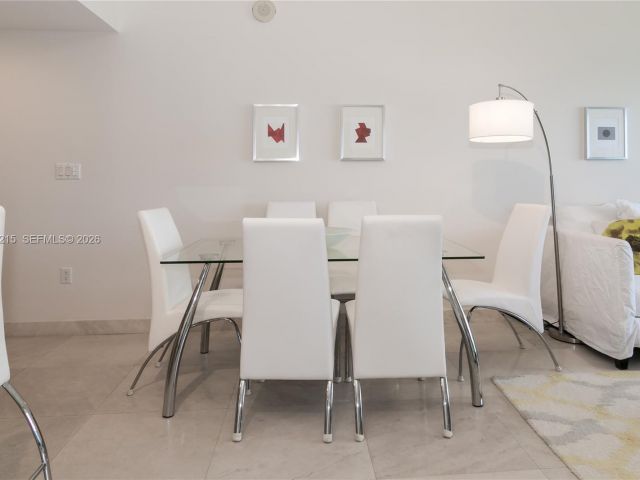 Apartment for rent  Unit #2110 - photo 7025747