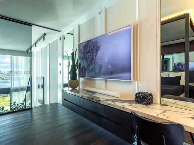 Apartment for rent  Unit #2202 - photo 7100023