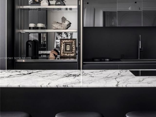 Apartment for rent  Unit #2202 - photo 7100032