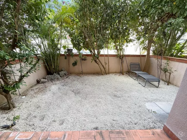 2-bedroom home for sale in Coral Gables - 231 Majorca Ave C - MondialRealty