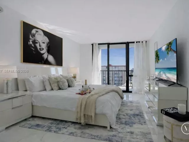 2-bedroom condo for sale in Hallandale Beach - 2017 S Ocean Dr 1206 - MondialRealty