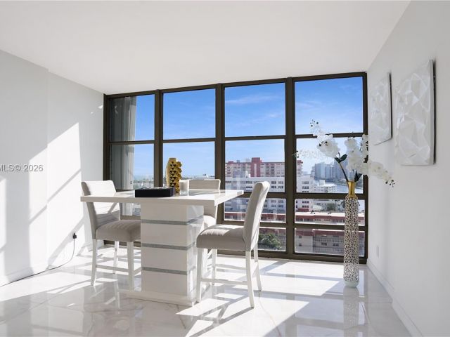 Apartment for sale  Unit #1206 - photo 7025671