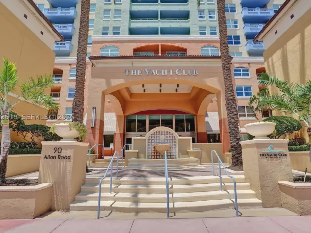 1-bedroom condo for sale in Miami Beach - 90 Alton Rd 807 - MondialRealty
