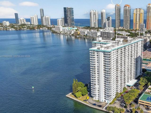 Apartment for sale  Unit #1905 - photo 7429938