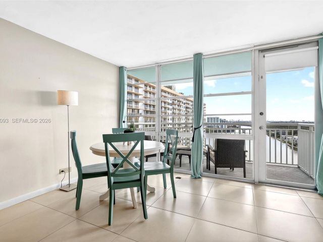 Apartment for sale  Unit #1905 - photo 7429942