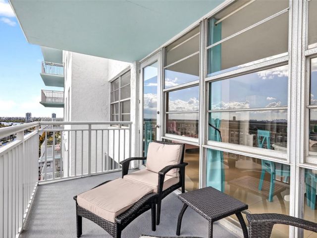 Apartment for sale  Unit #1905 - photo 7429947