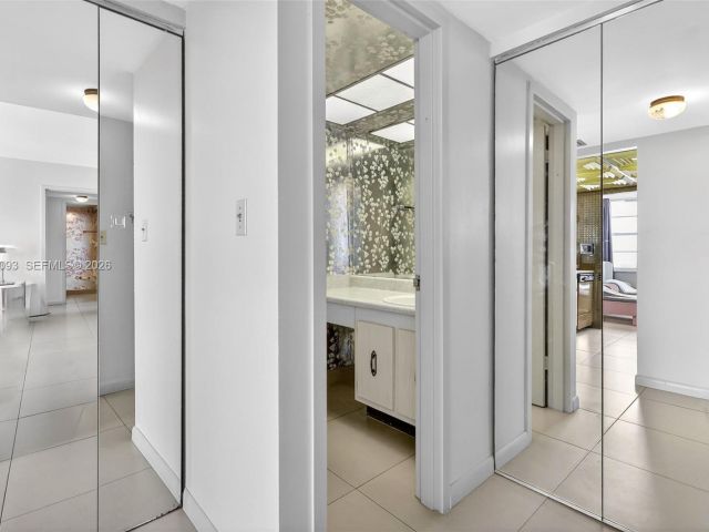 Apartment for sale  Unit #1905 - photo 7429950