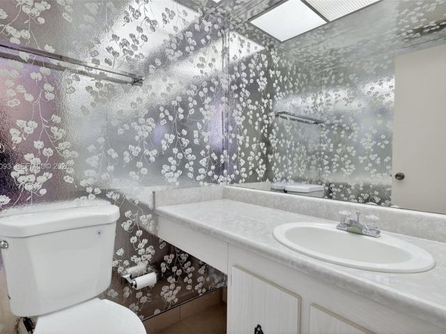 Apartment for sale  Unit #1905 - photo 7429951