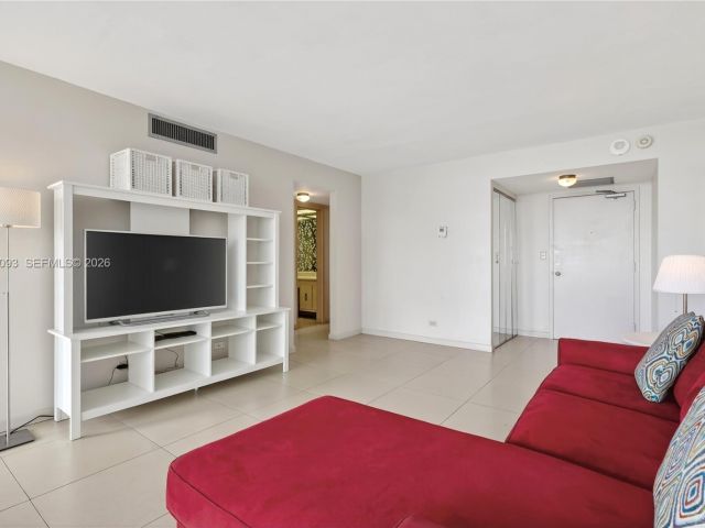 Apartment for sale  Unit #1905 - photo 7429952