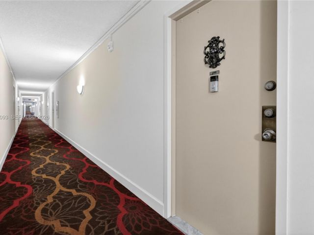 Apartment for sale  Unit #1905 - photo 7429956