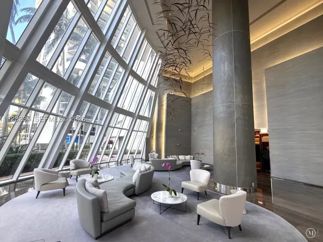 2-bedroom condo for sale in Hallandale Beach - 1830 S Ocean Dr 3006 - MondialRealty