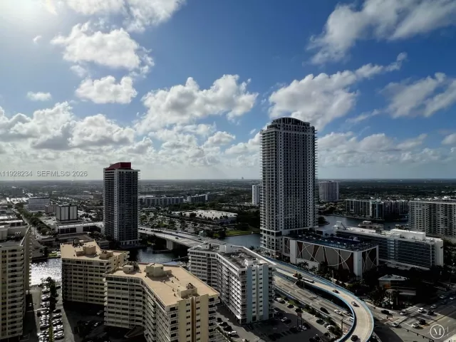 2-bedroom condo for sale in Hallandale Beach - 1830 S Ocean Dr 3006 - MondialRealty