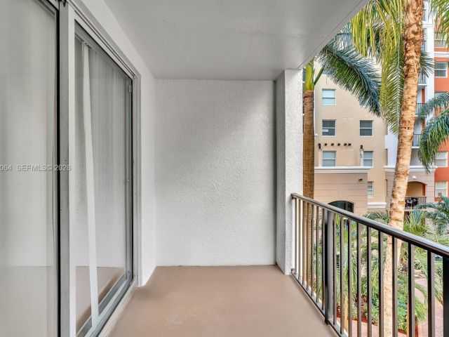 Apartment for sale  Unit #1418 - photo 7049394