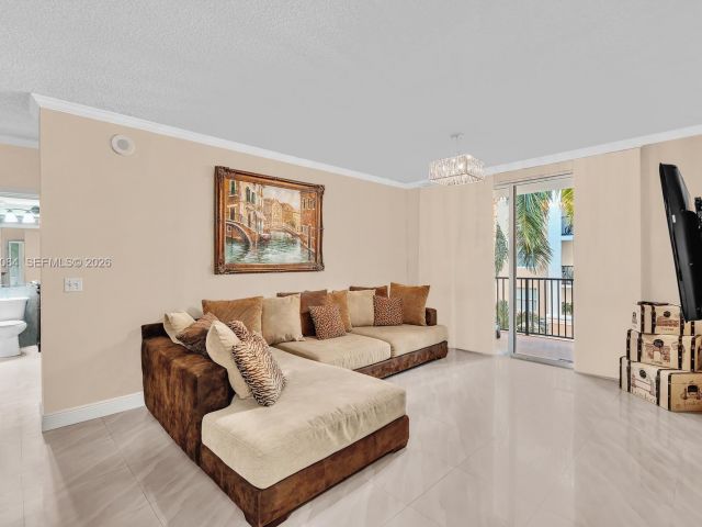 Apartment for sale  Unit #1418 - photo 7049401