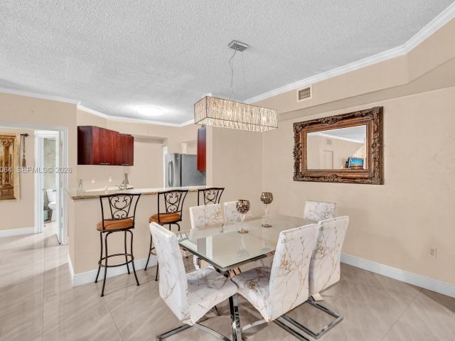 Apartment for sale  Unit #1418 - photo 7049406