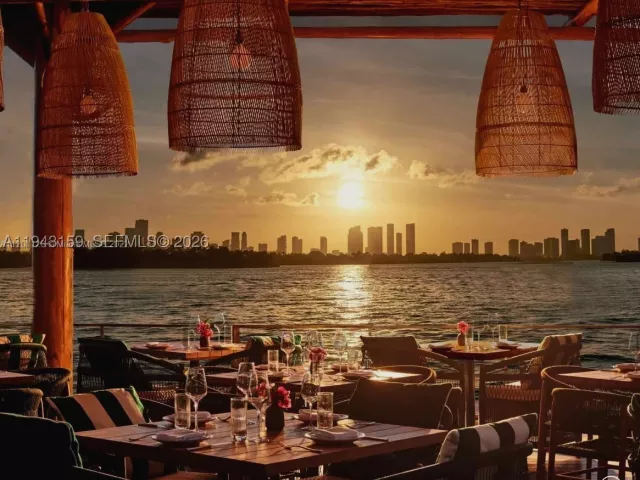 1-bedroom condo for rent in Miami Beach - 1100 West Ave 721 - MondialRealty