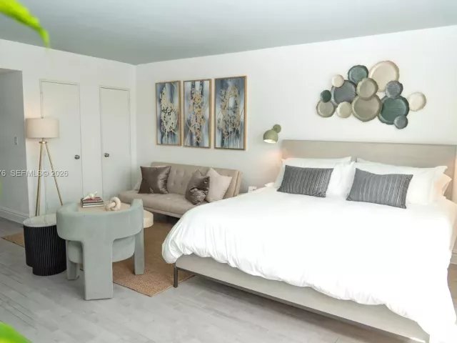 condo for rent in Miami Beach - 1100 West Ave 415 - MondialRealty