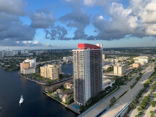 Apartment for sale  Unit #R3004 - photo 7057929