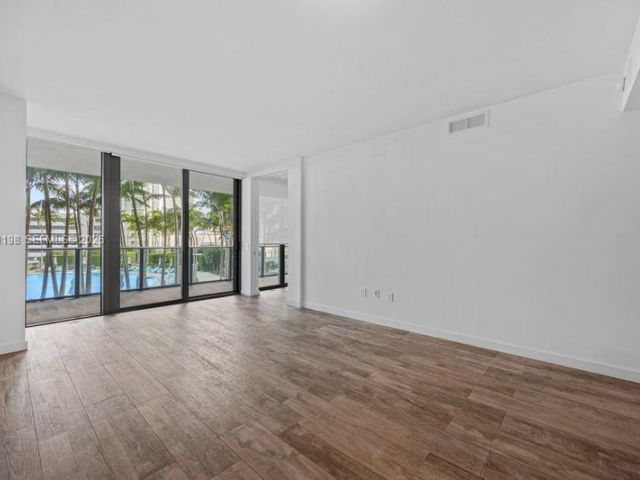 Apartment for sale  Unit #602 - photo 7126973