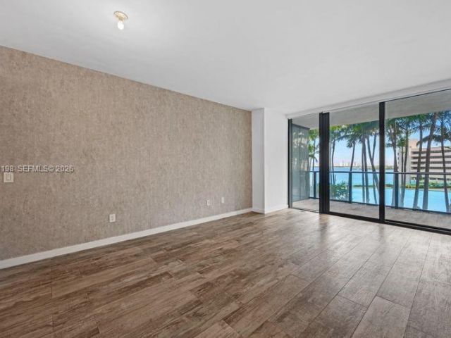 Apartment for sale  Unit #602 - photo 7126974