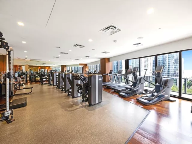 1-bedroom condo for sale in Miami - 1300 S Miami Ave 2104 - MondialRealty